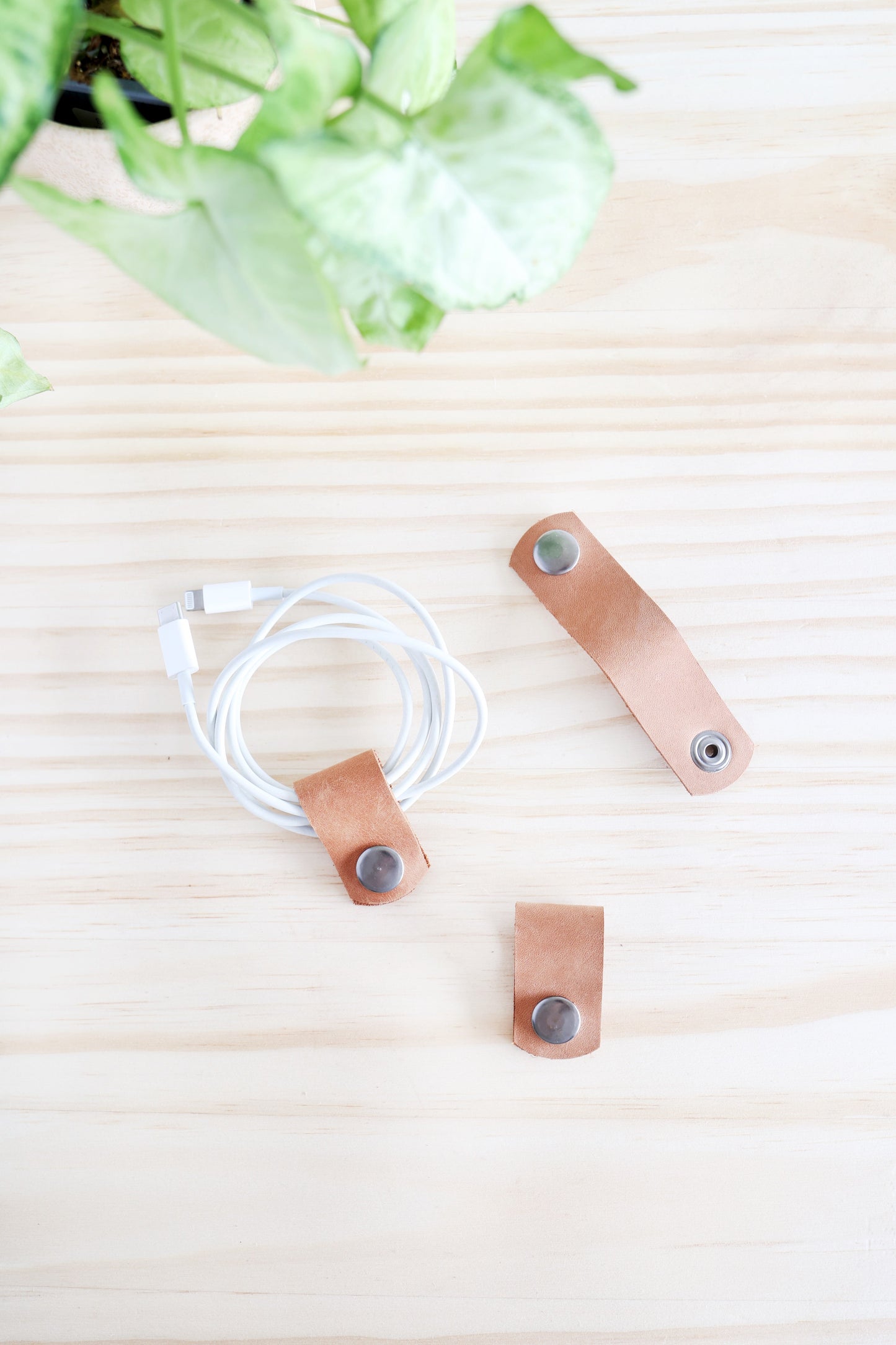 Leather Cord Keepers | set of 3