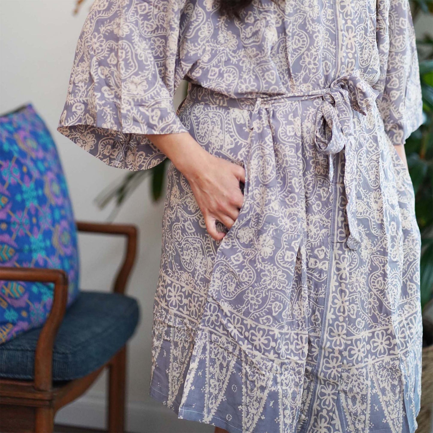 Hand Dyed Batik Robe Kimono, 100% Cotton, Gray, Silver Petals