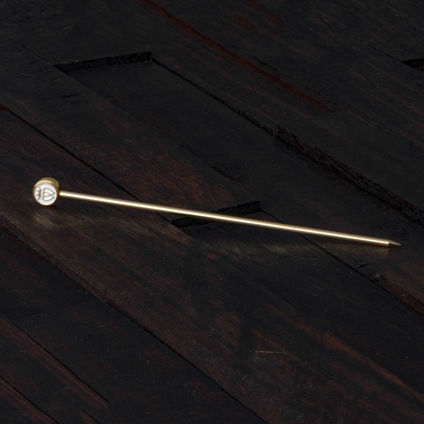Prince of Scots Luckenbooth Logo 8-Pack  XL-Cocktail Picks (Gold in Gift Box)