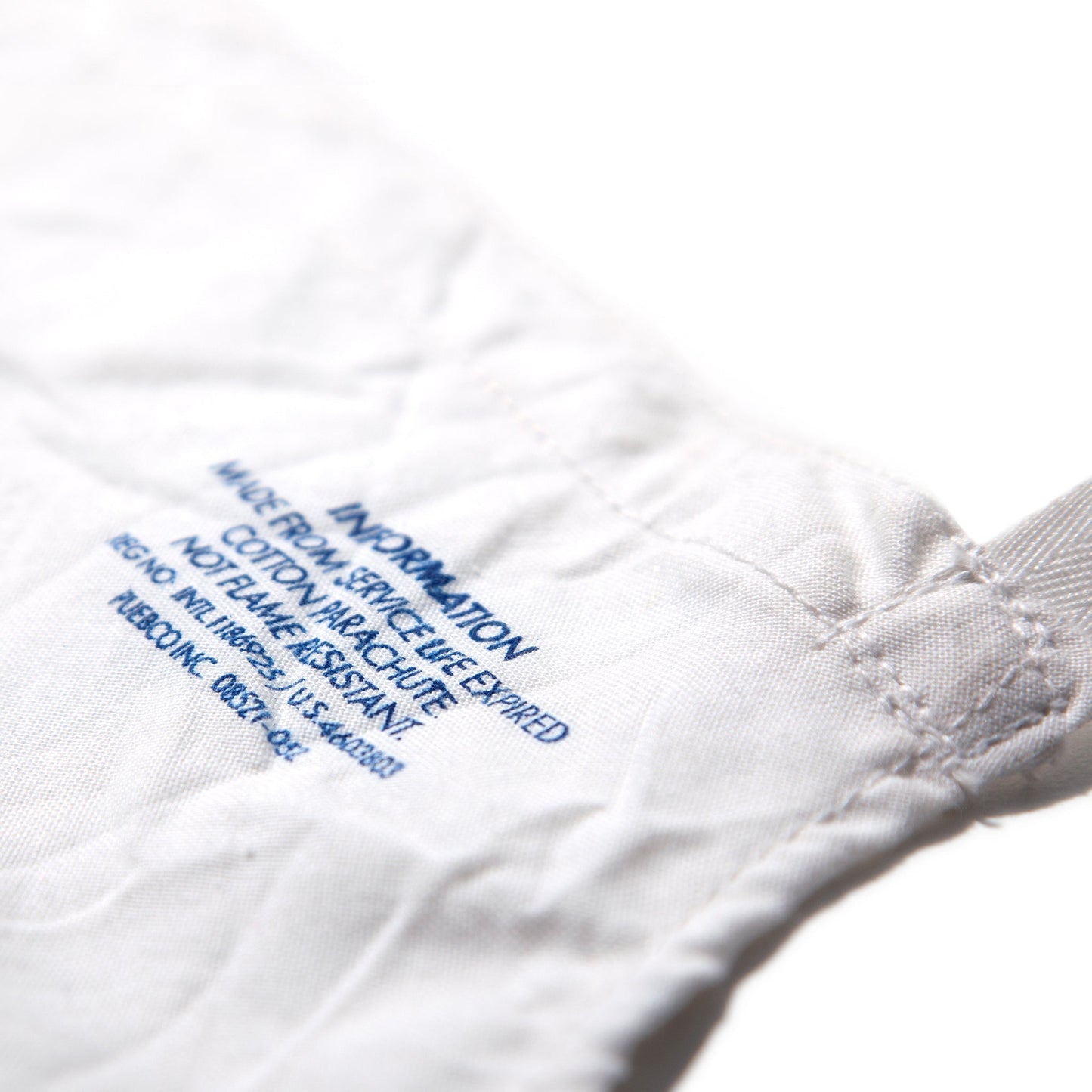 EXPIRED PARACHUTE MATERIAL WAITERS APRON