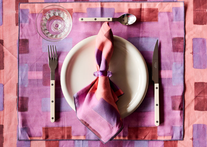 S/4 Pink Tapestry Placemat
