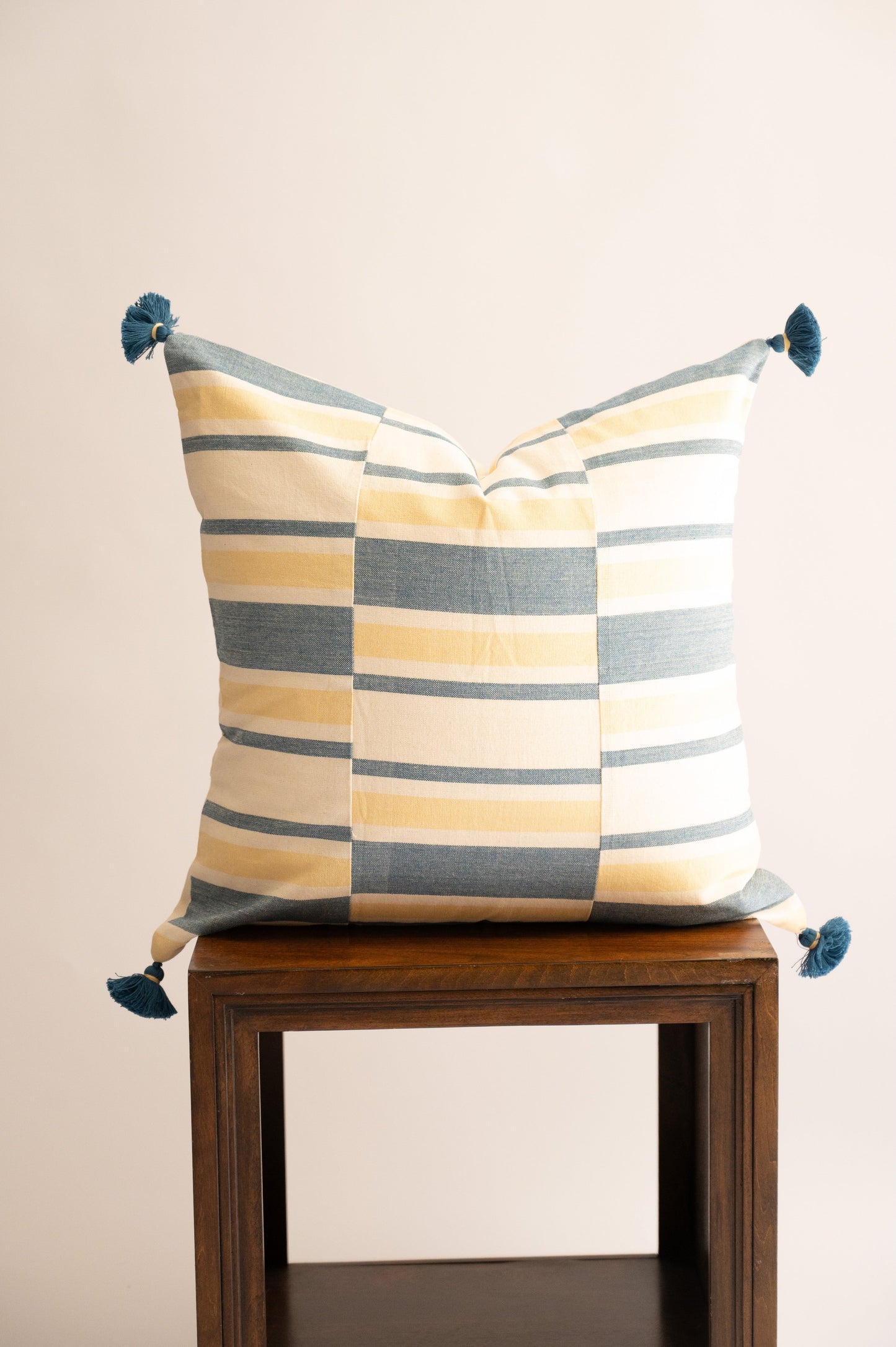 Jodha Handloom Pillow Cover
