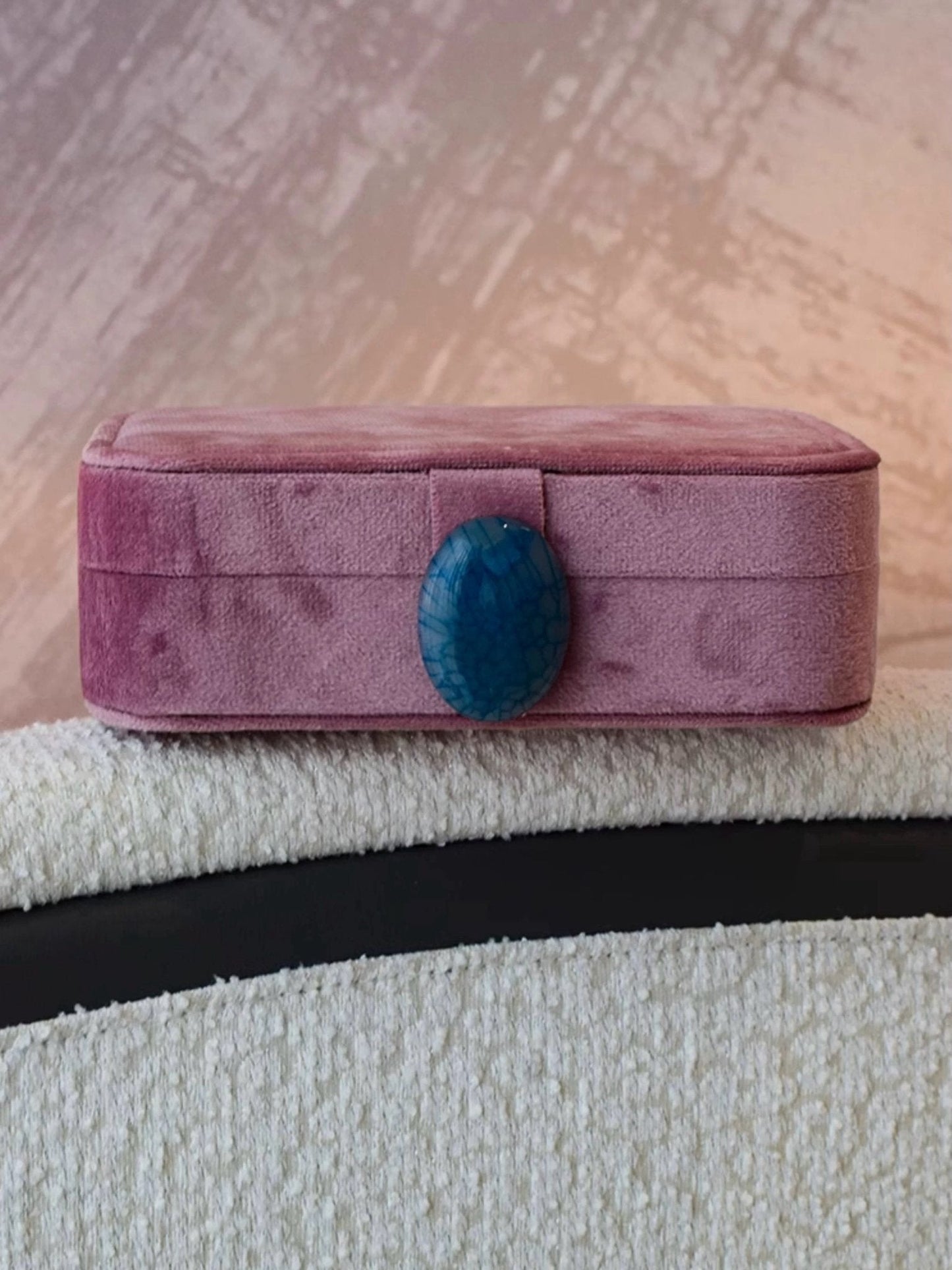 Pebble Jewelry Box
