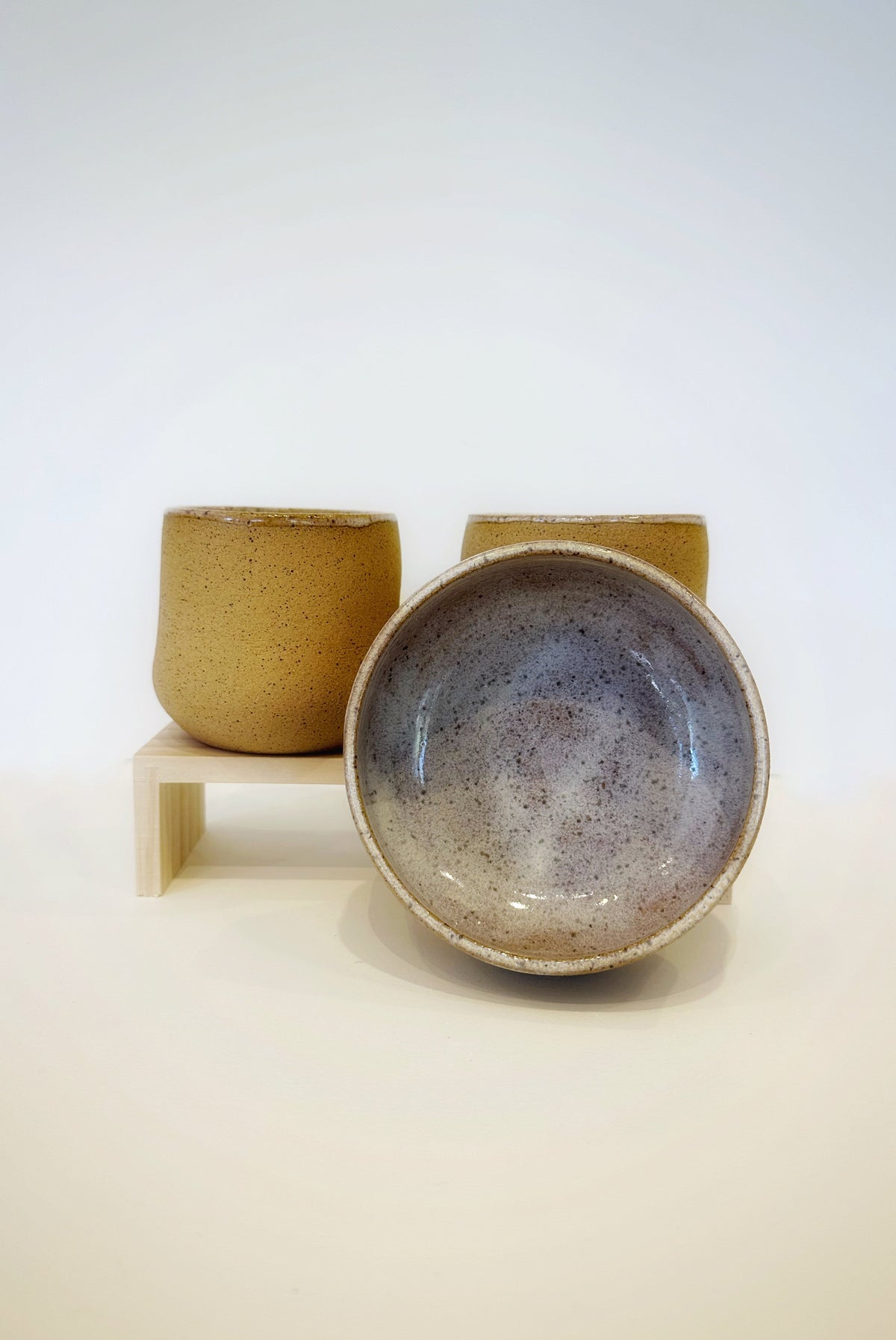 S/2 Hug Mugs - Translucent