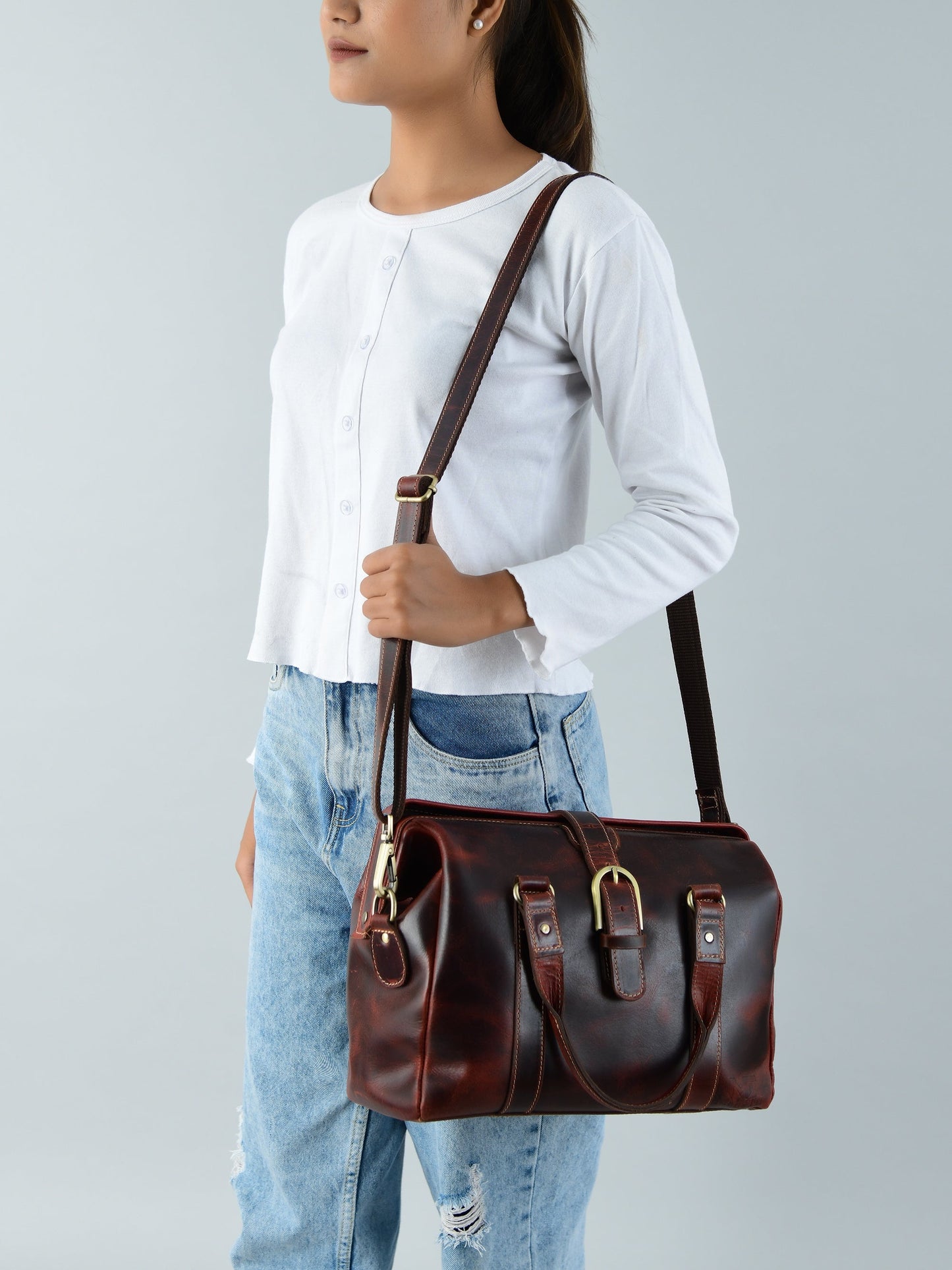 Wineberry Chic Handbag - Osadia Concept Store