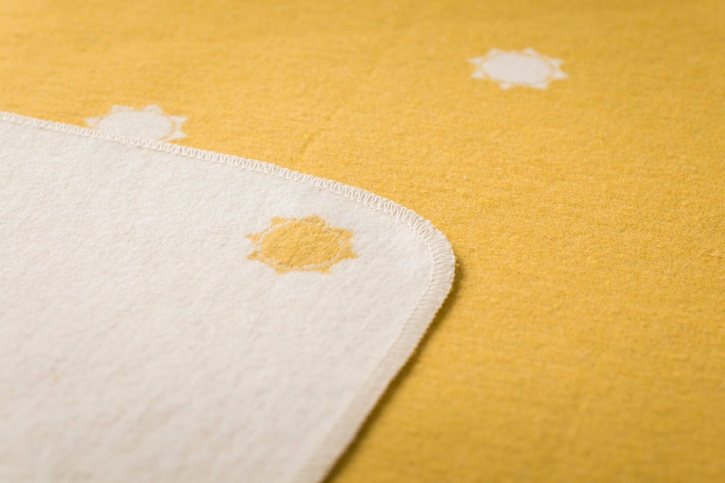 JUWEL Baby Blanket "Suns Allover" with Embroidery