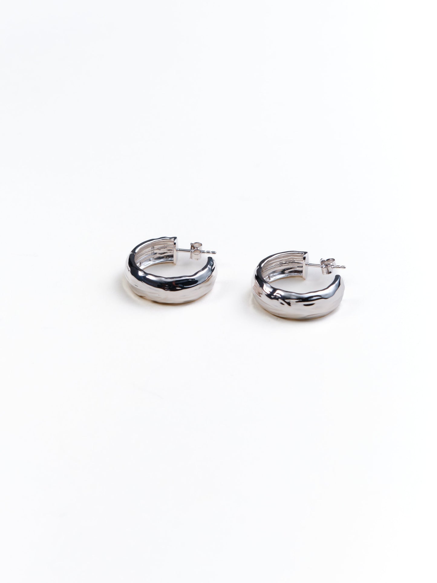 Maxwell Texture Hoops