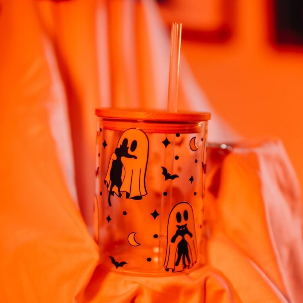 Ghosts Holding Cats 17oz Glass Mug With Lid and Straw