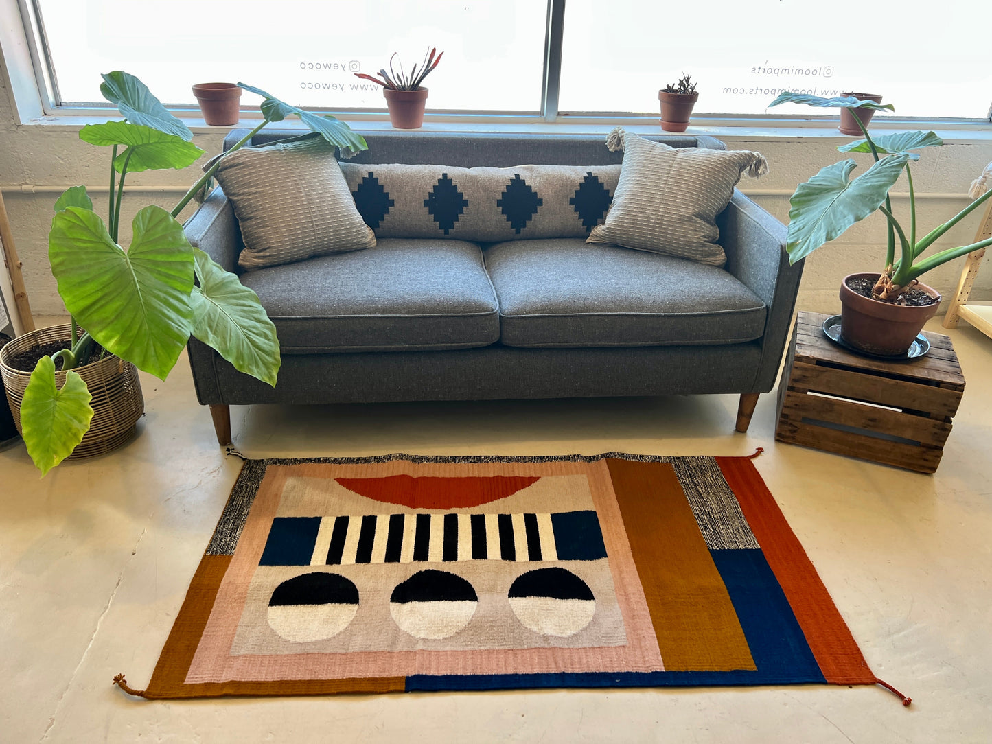 LOOM Imports Rug № 34