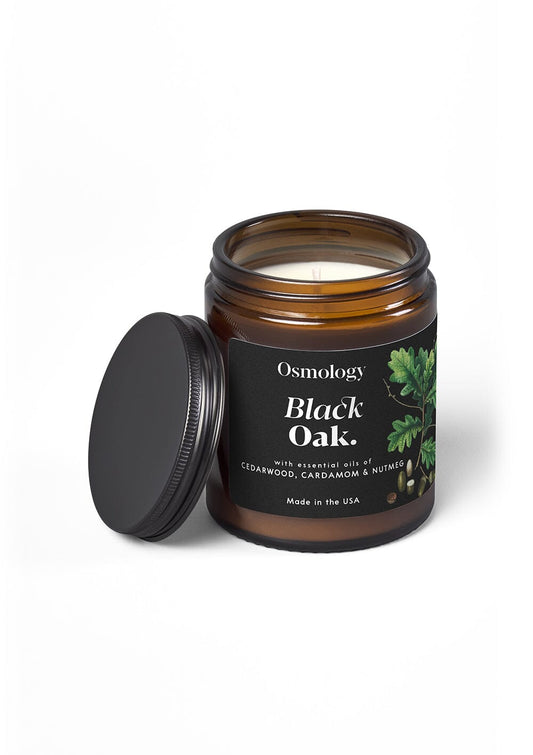 Black Oak Scented Jar Candle - Cedarwood Cardamon and Nutmeg
