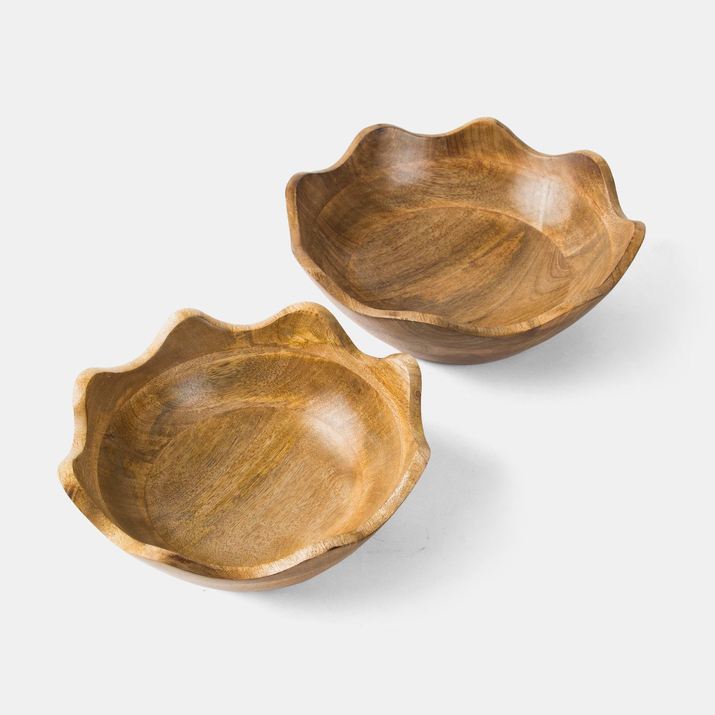Scalloped Large Nested Bowl Set