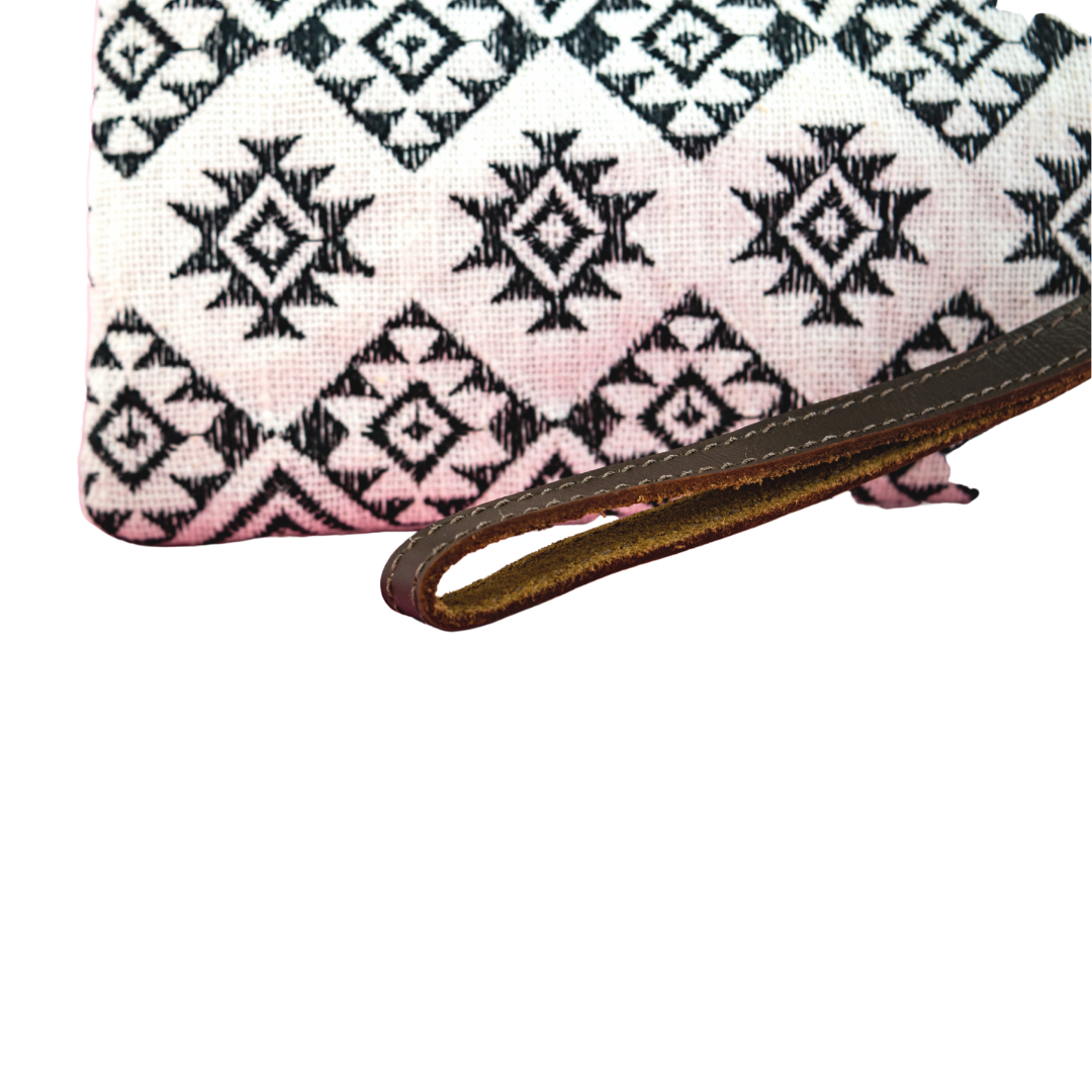 Geometric Diamond Wristlet Bag - Thailand