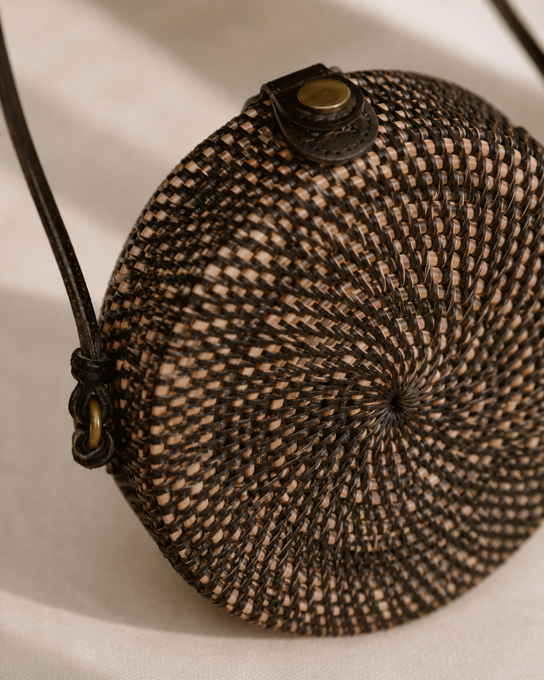 Round Rattan Purse