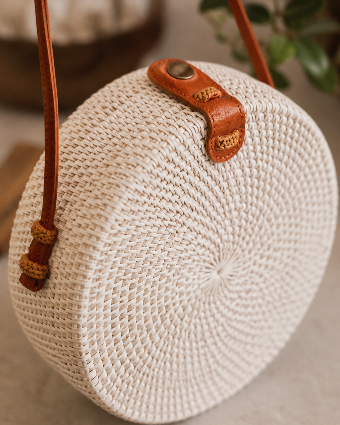 Round Rattan Purse