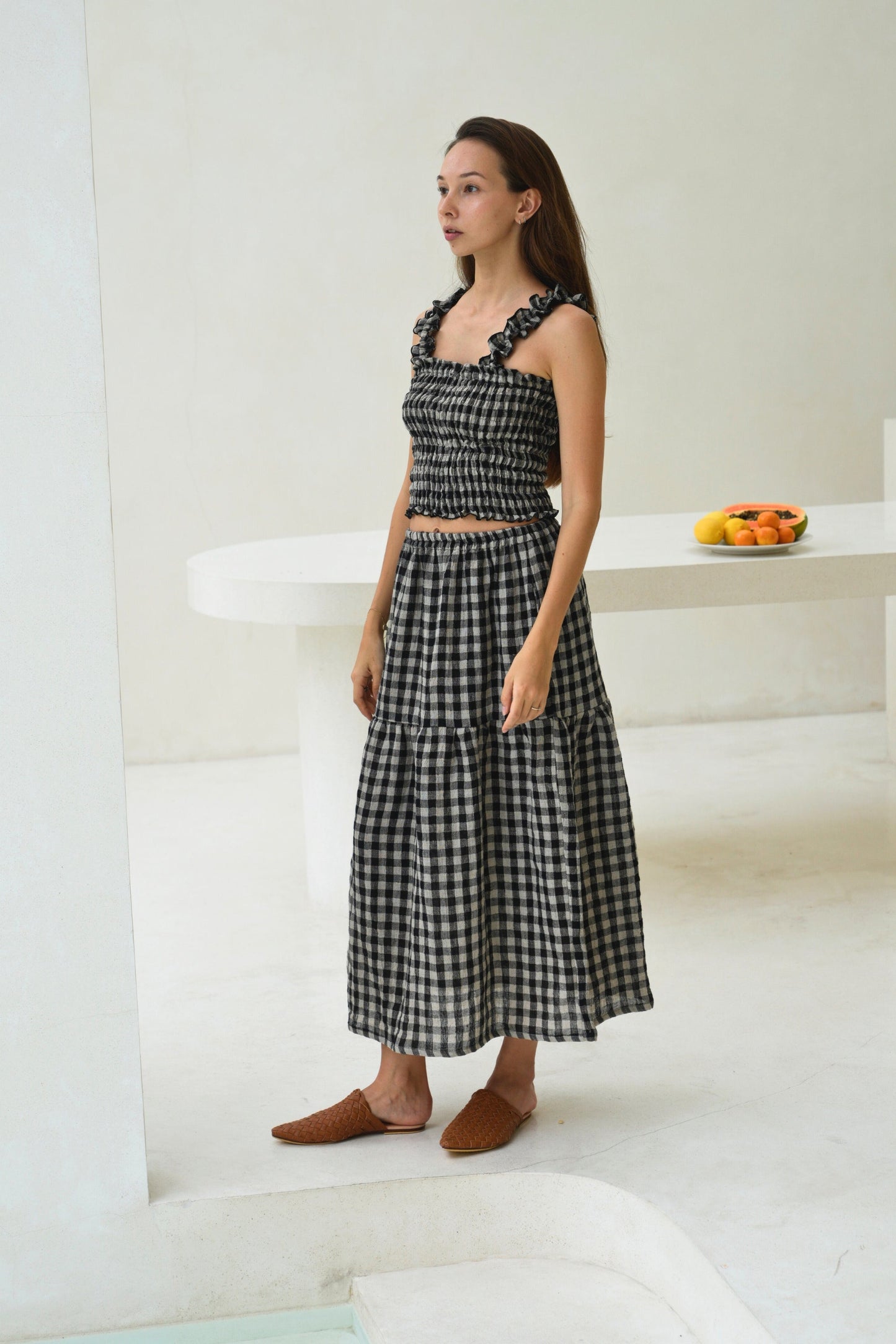 Elena Crinkle Linen Gingham Carry-On Travel Skirt in Black