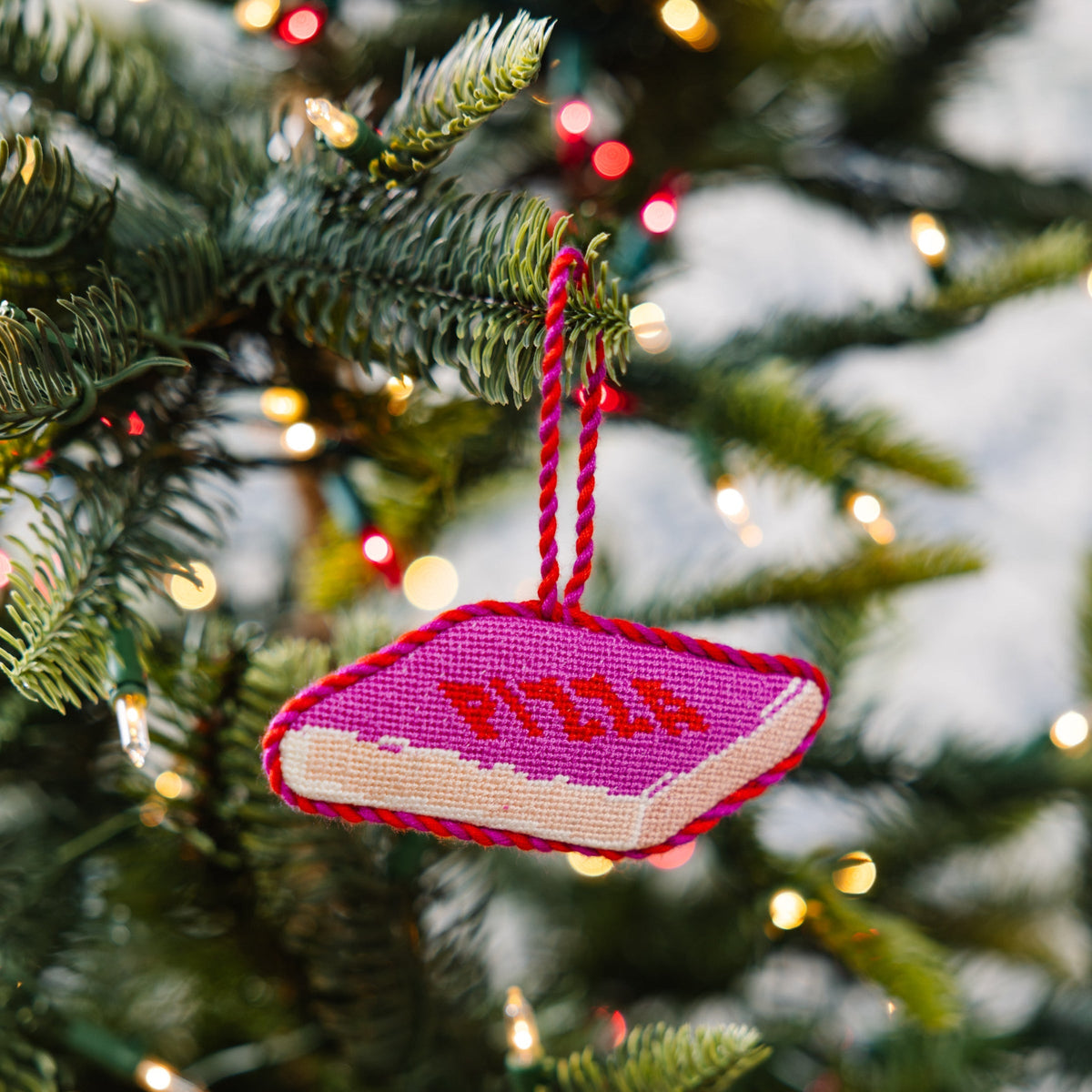 Needlepoint Icon Ornament - Pizza Box