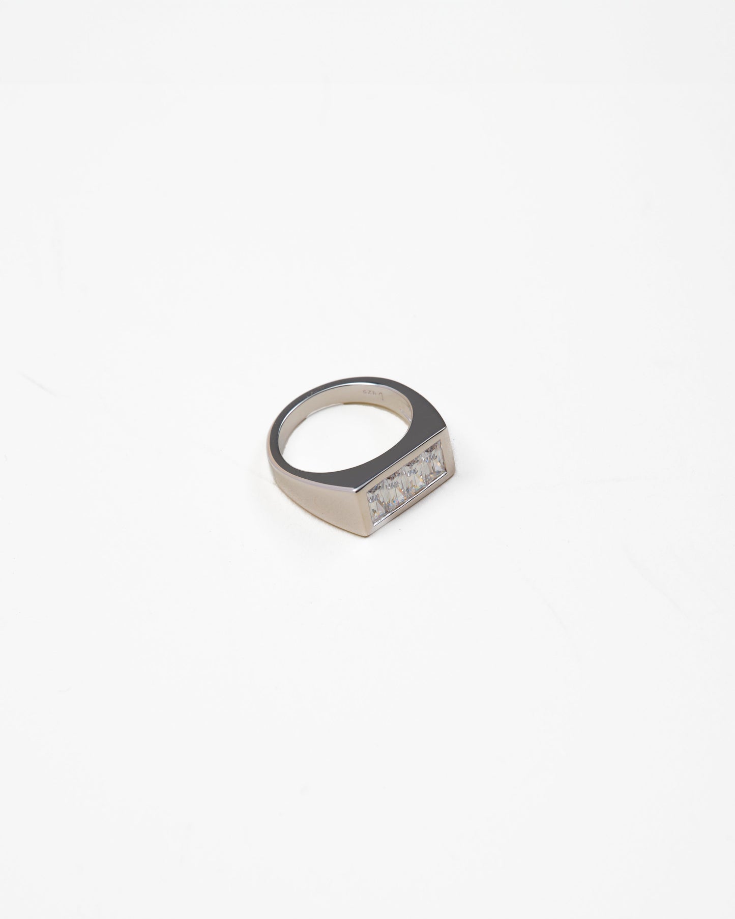 Charlie Rectangle Signet Ring