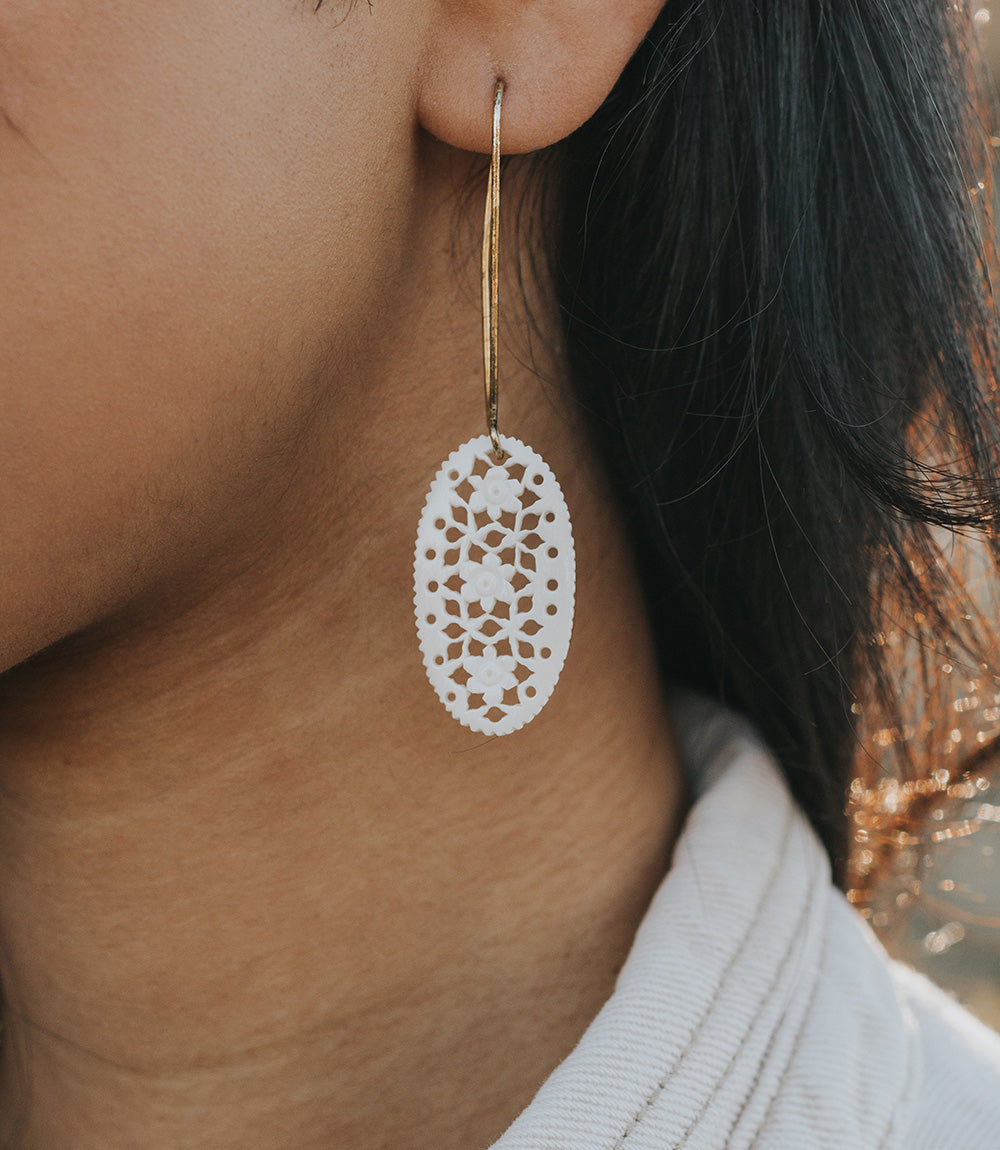 Charu Filigree Bone and Brass Drop Earrings - Osadia Concept Store