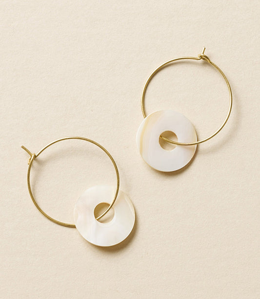 Varidi Dainty Hoop Earrings - Mother of Pearl - Osadia Concept Store