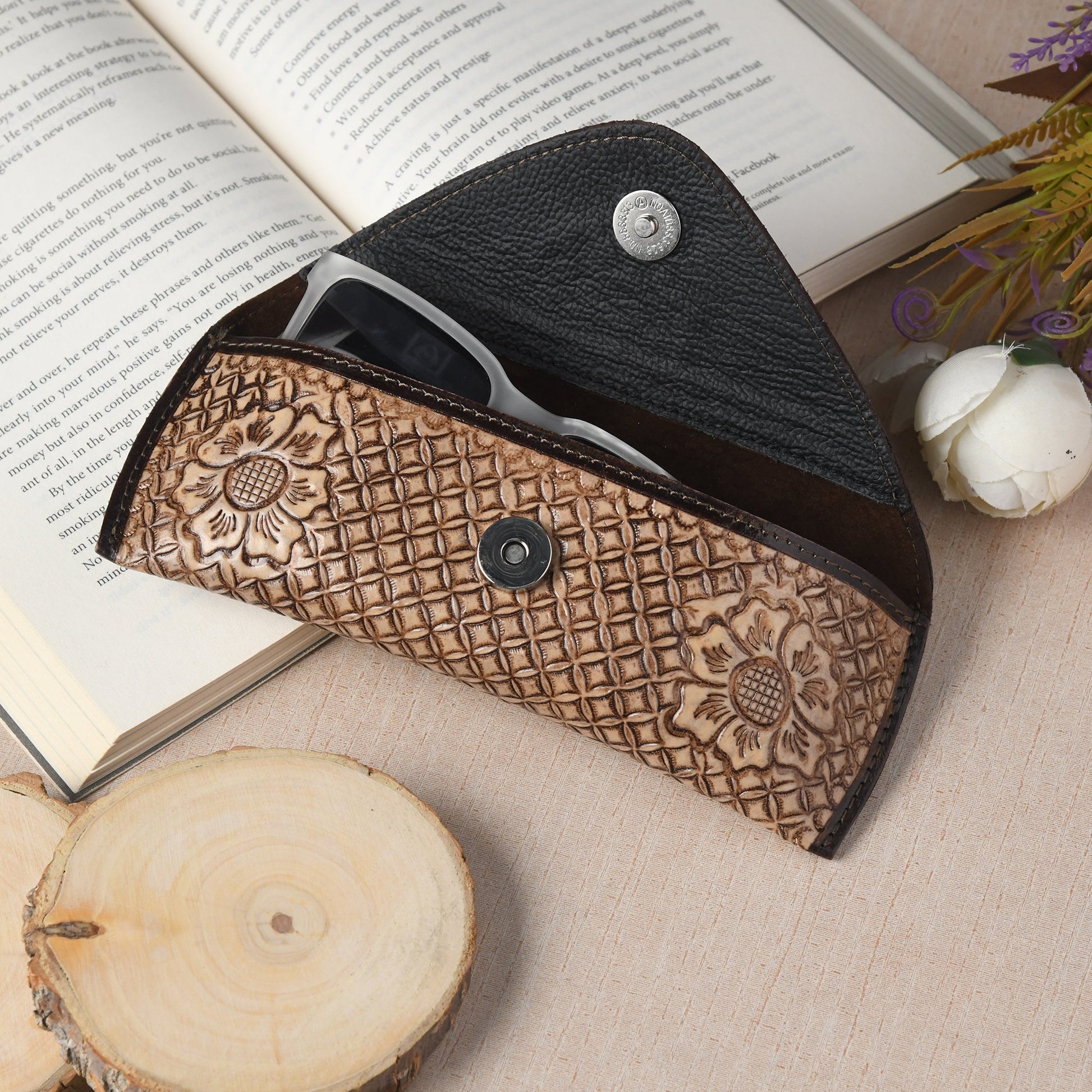 Vintage Floral Sunglass Case - Osadia Concept Store