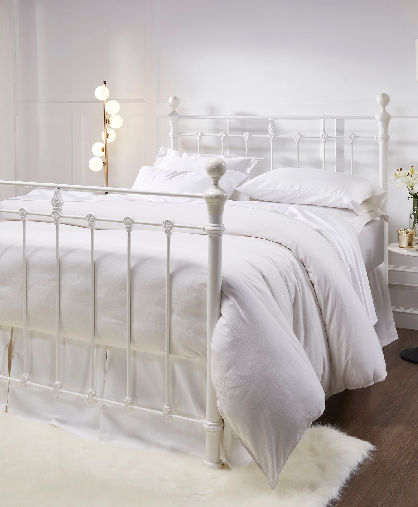 Castile Metal Bed Solo Satin White