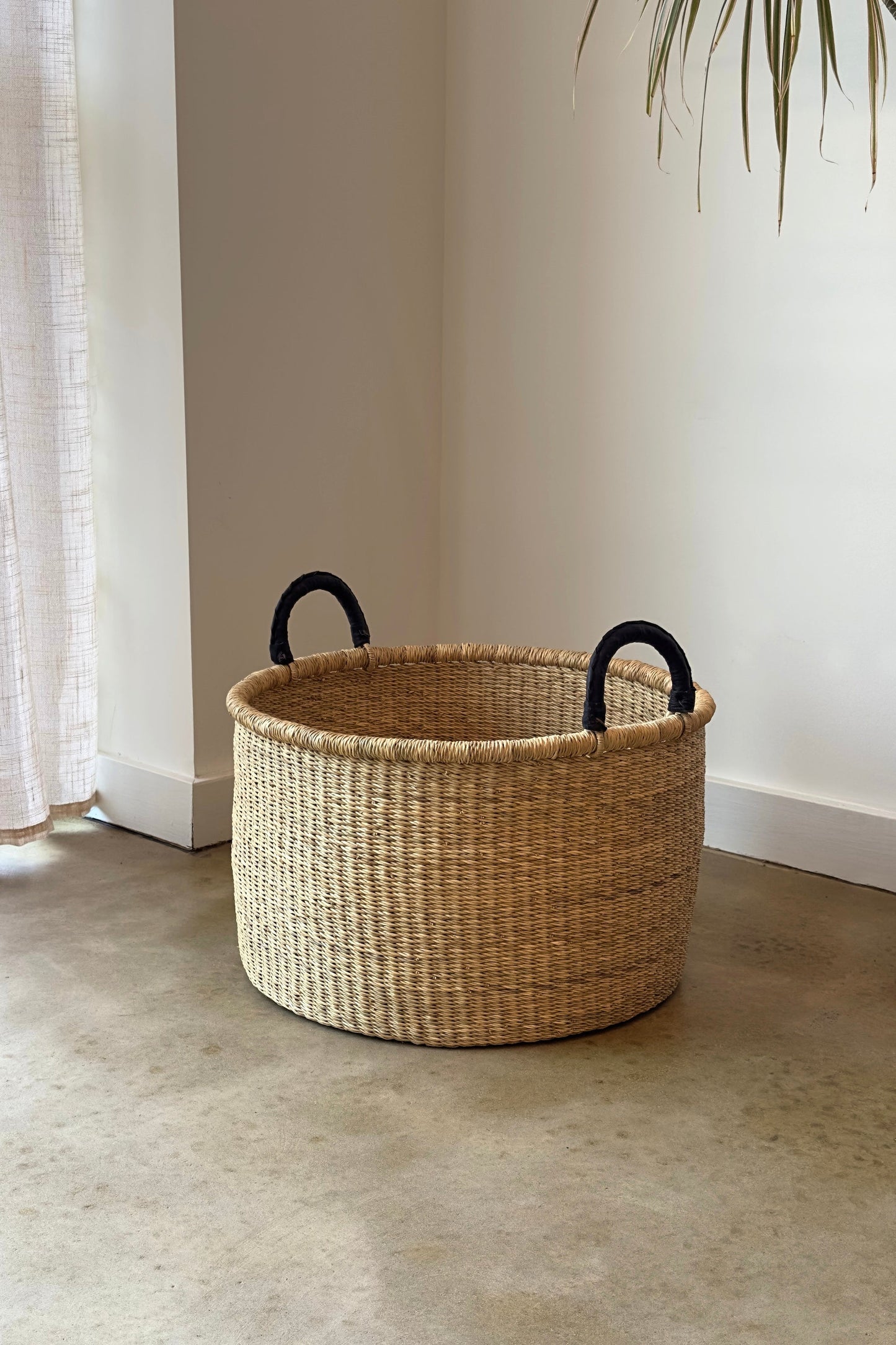 S/3 Handwoven Short Hampers with Leather Handles - Natural