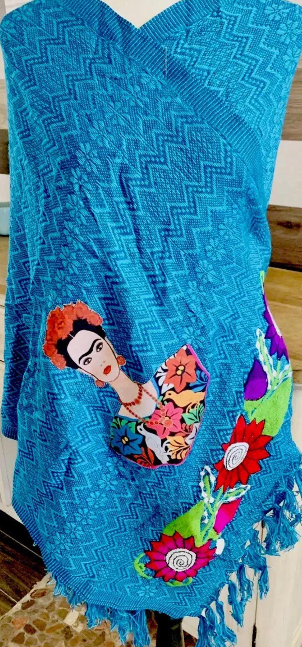 Frida Kahlo Embroidered Shawl Rebosos Bordados de Frida Kahlo con Imagen