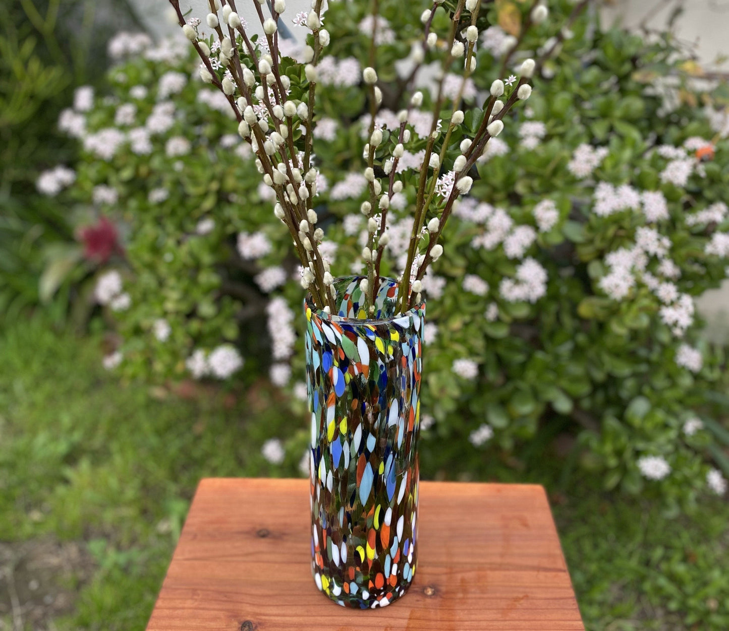 Glass Vase with Confetti Carmen Design