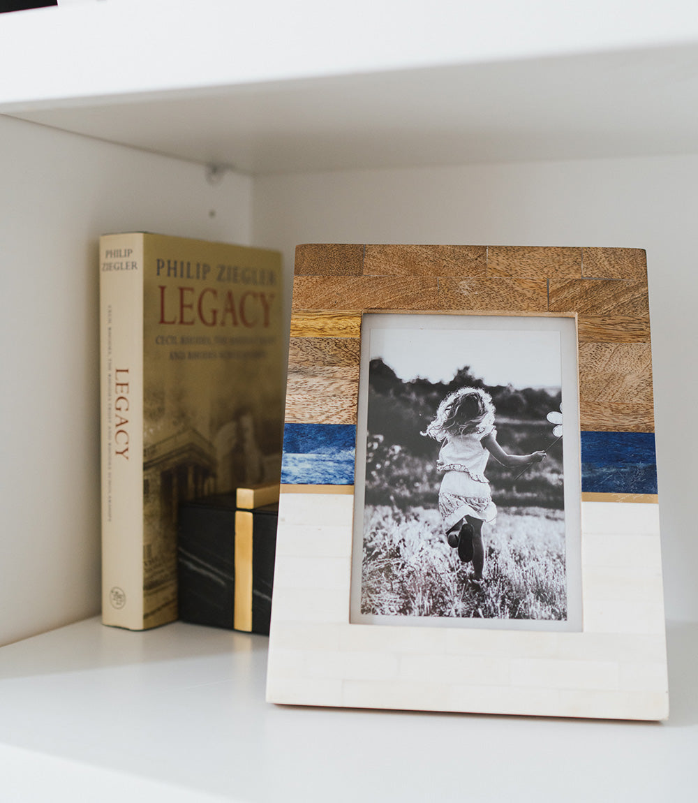 Kaveri Striped 5x7 Picture Frame - Carved Bone & Wood - Osadia Concept Store
