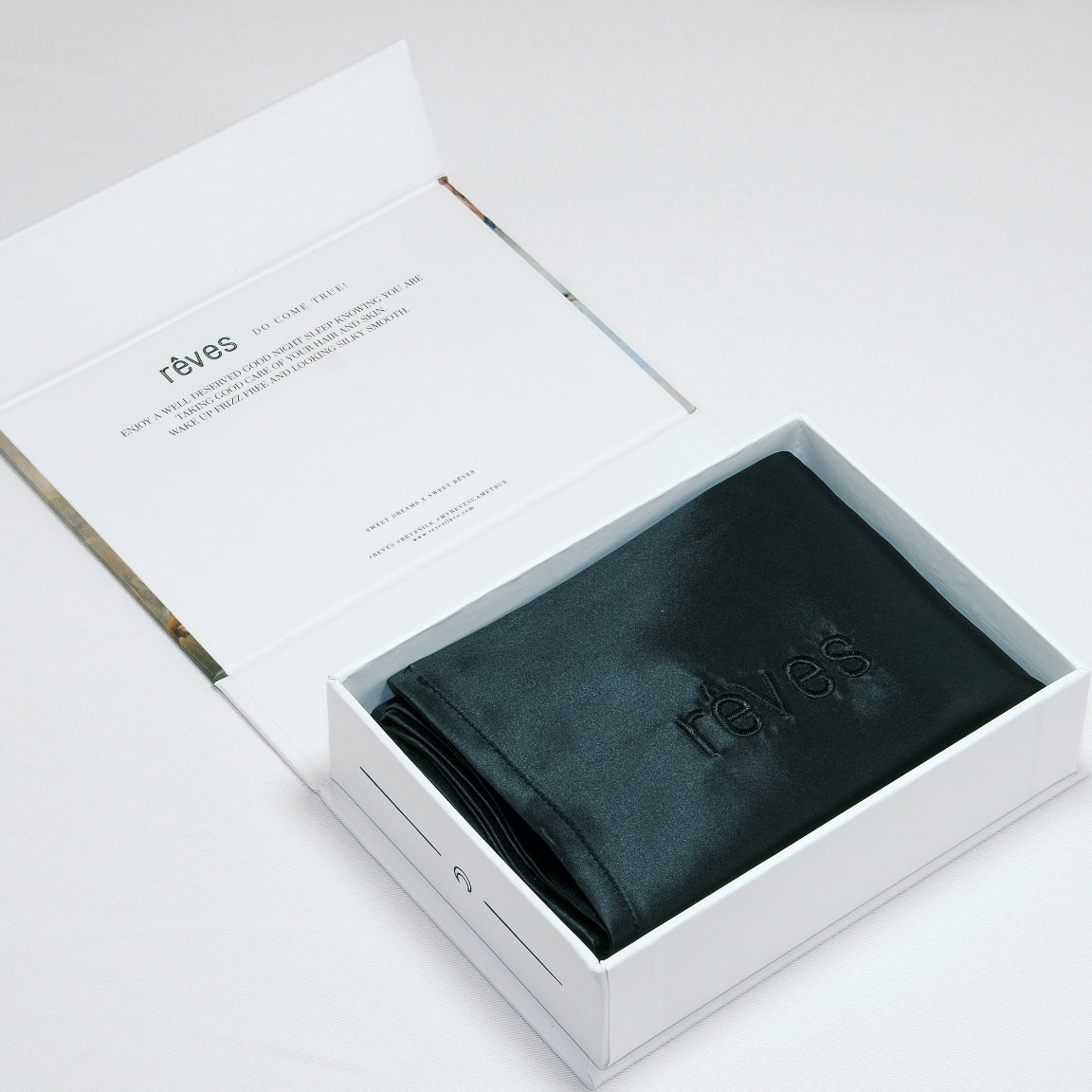 Noir Queen Envelope Pillowcase