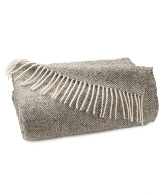 Southampton Home Shetland Lambswool Herringbone Throw – Estate Grey | Woven in England - Osadia Concept Store