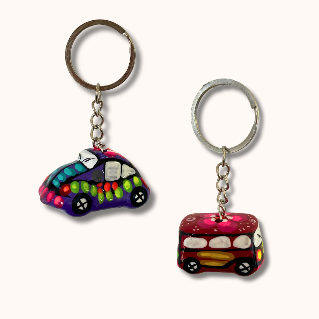Volkswagen VW Van & Beetle Mexican Hand painted Clay Keychain - Mexico - Osadia Concept Store