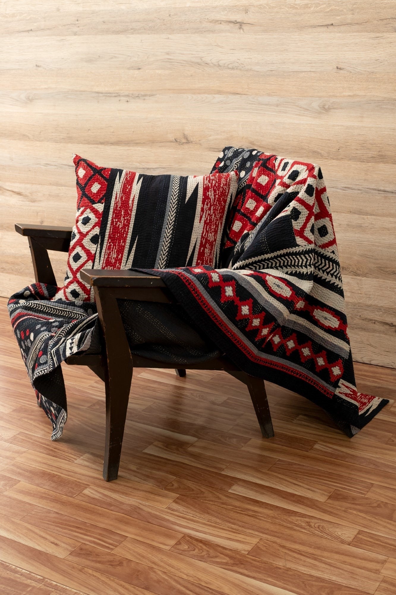 Monotone Ikat  Vintage Kantha Throw - Monotone Red