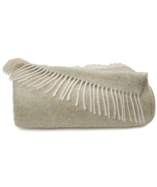 Southampton Home Shetland Lambswool Herringbone Throw – Meadow | Woven in England