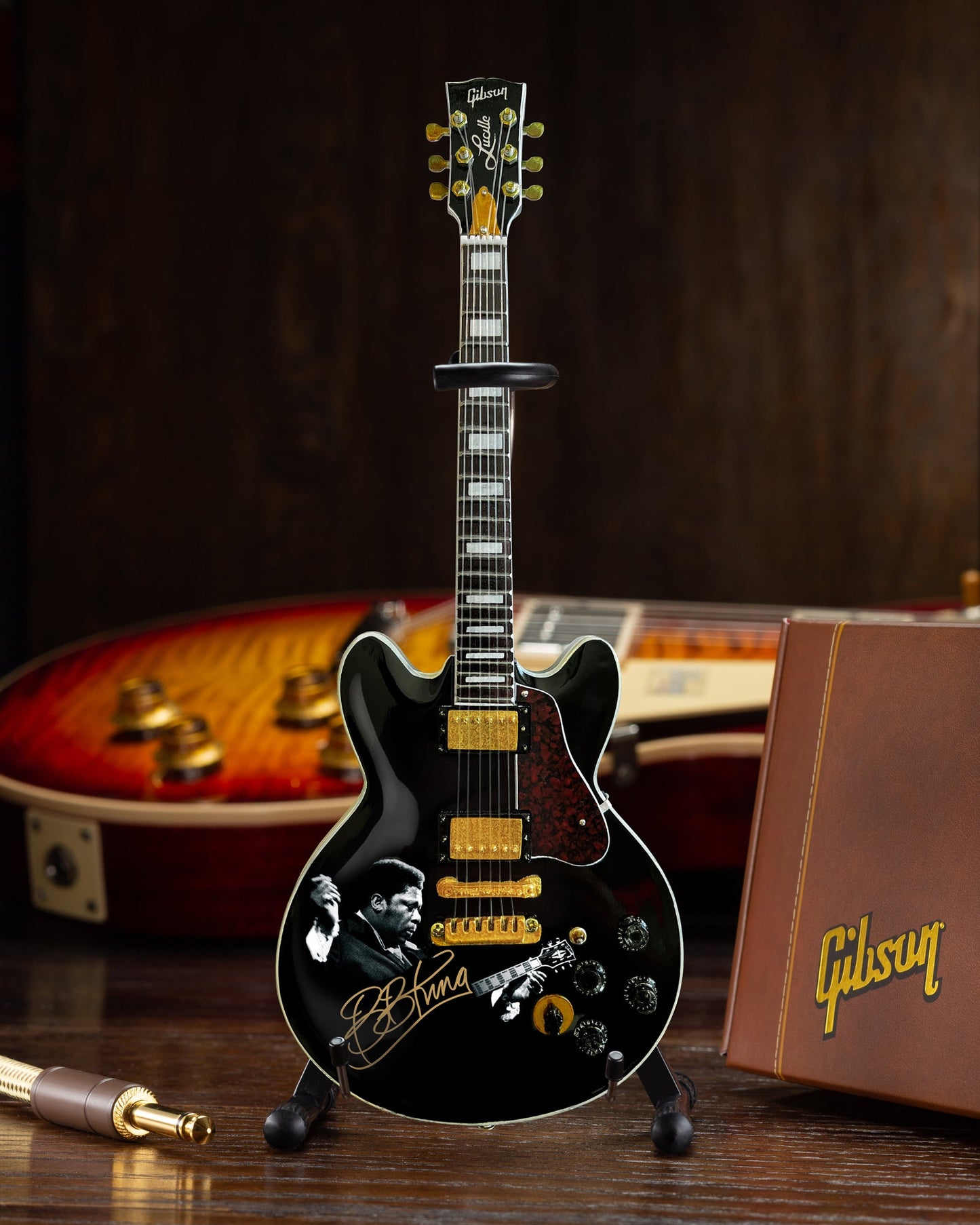 BB KING TRIBUTE Gibson ES-355 Lucille Ebony Miniature Guitar Model - Osadia Concept Store