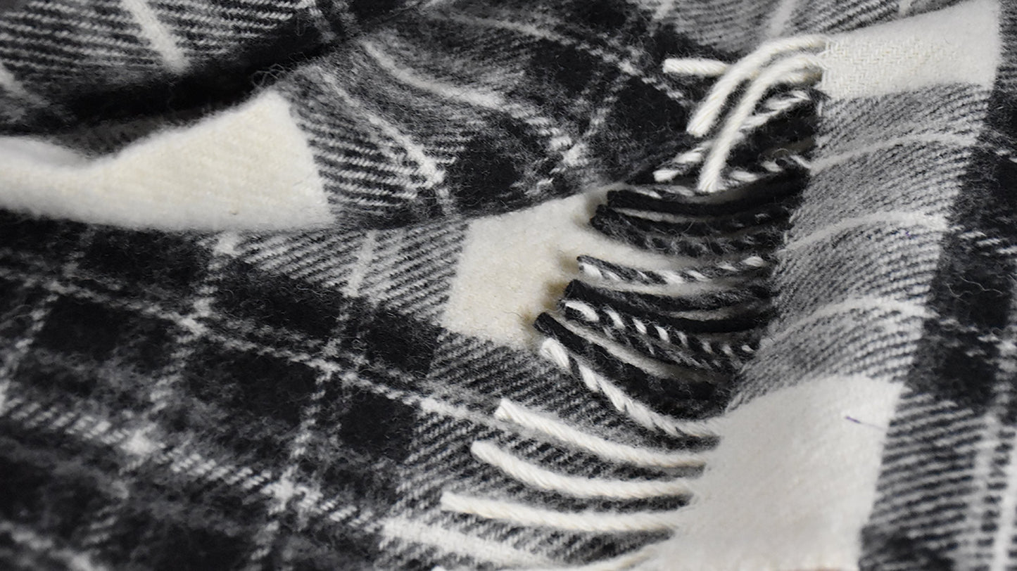 Highland Tweeds Pure New Wool Fluffy Throw ~ Grey Dress Stewart ~