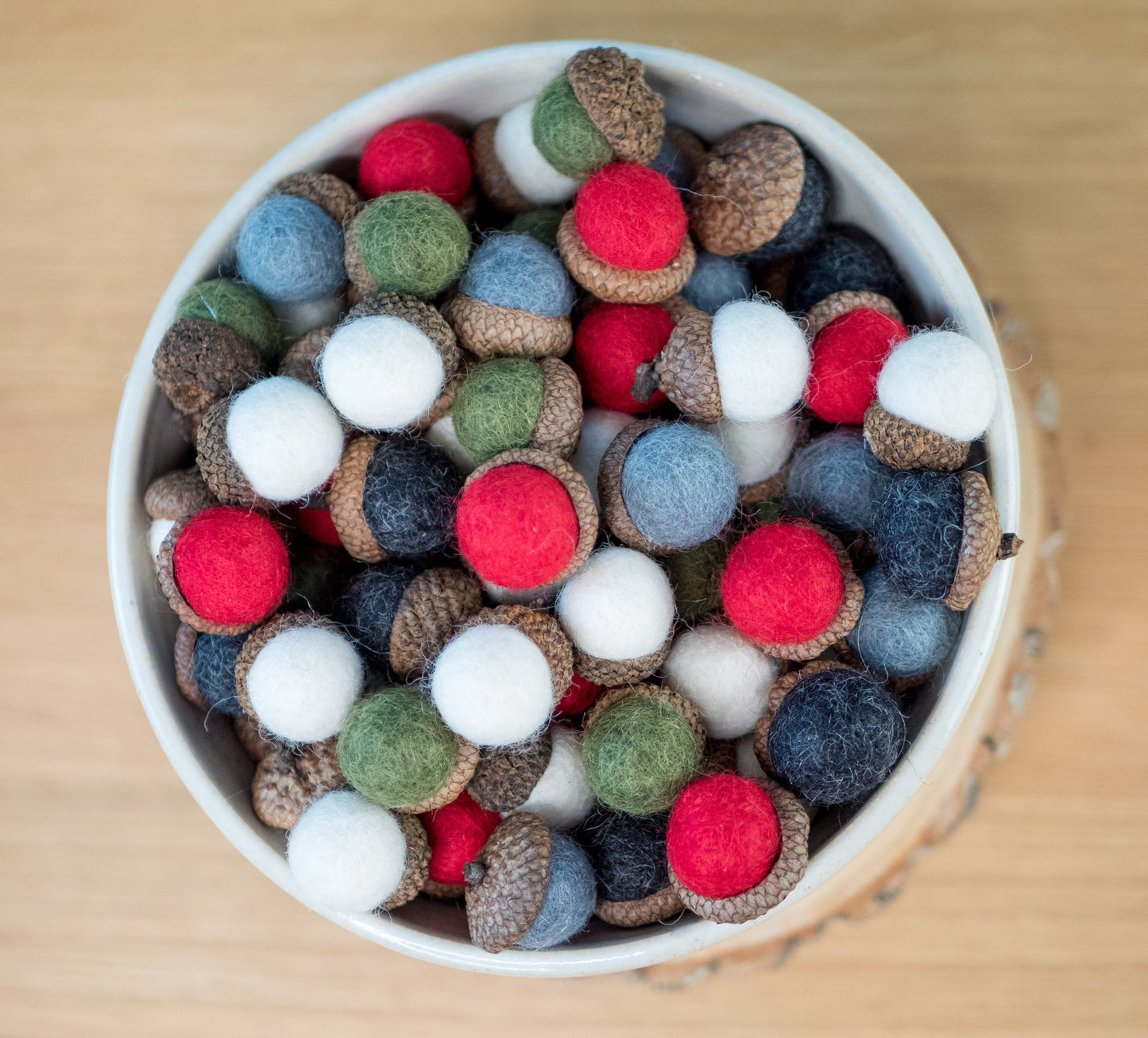Felt Christmas Acorns- Set of 15