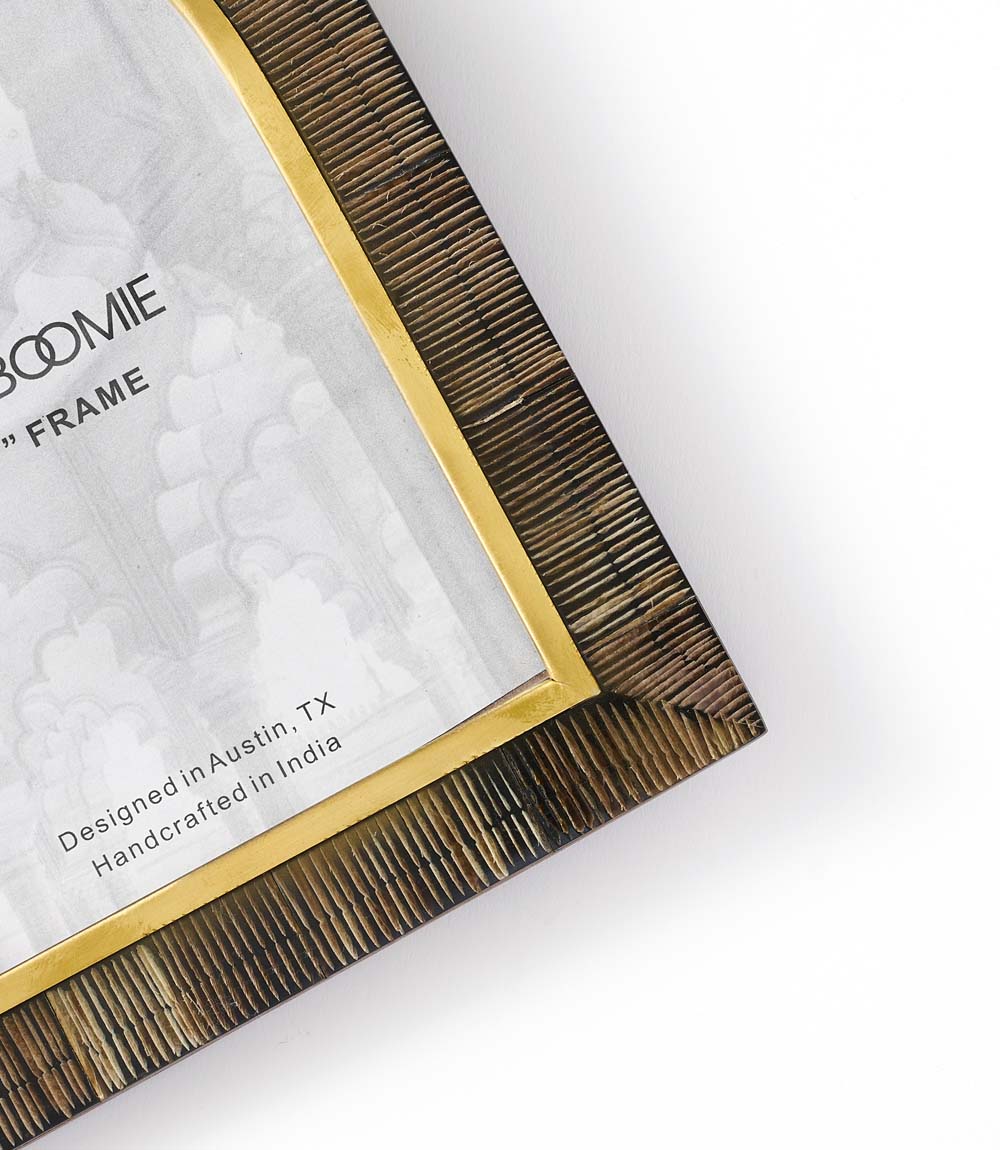 Kerala 5x7 Arch Picture Frame - Carved Horn, Brass Inlay - Osadia Concept Store