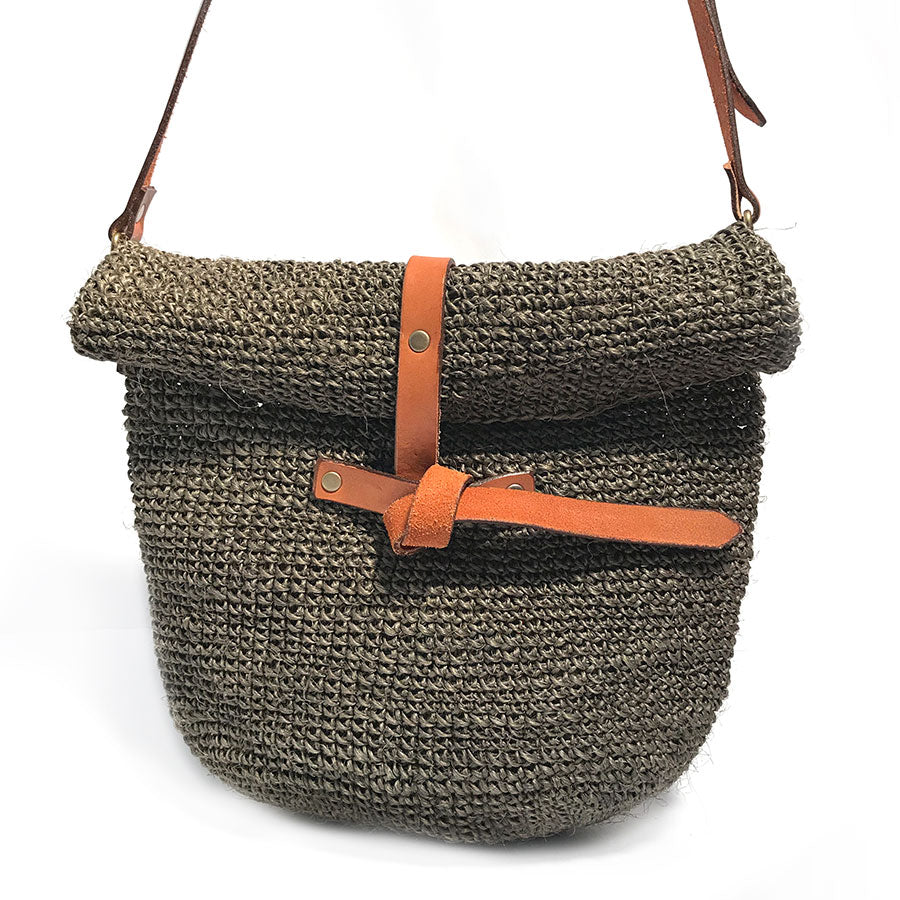 Carmen Woven Crossbody Bag | Sage Green