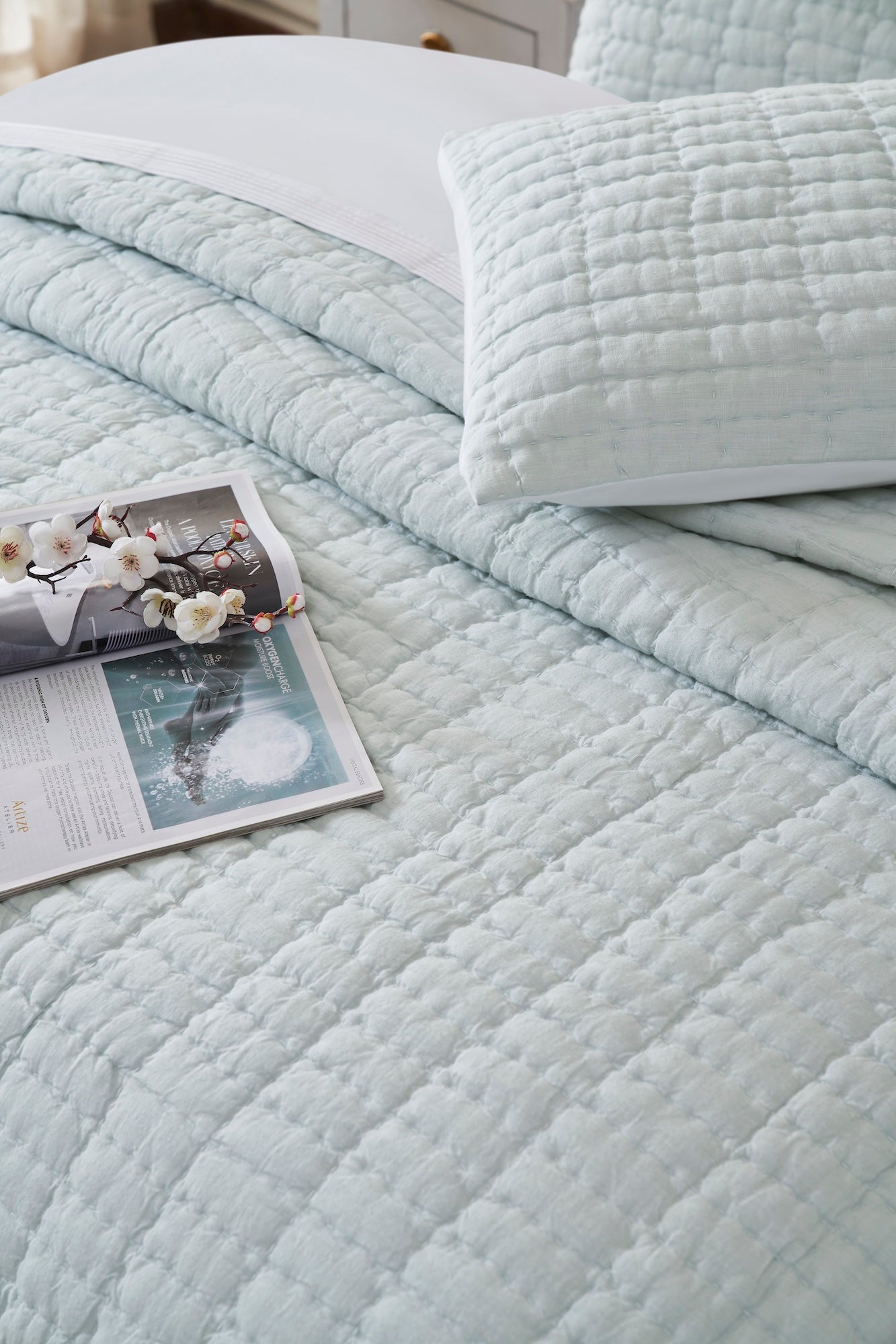 Logan Grid European Linen Quilt