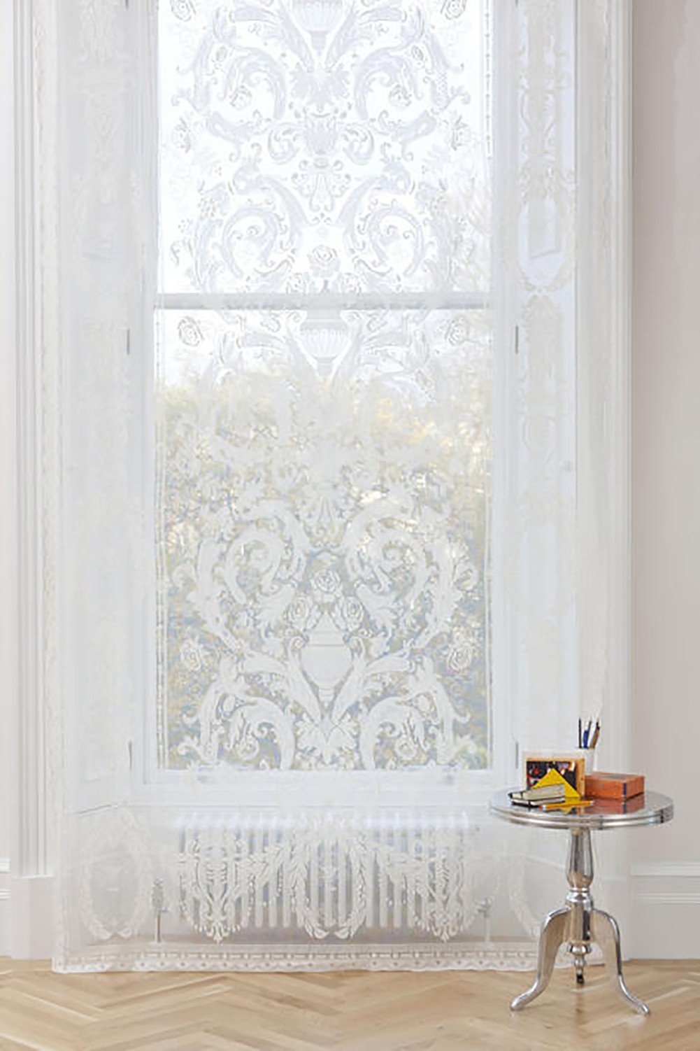 Premium Lace Panels:  The Wreath - Osadia Concept Store