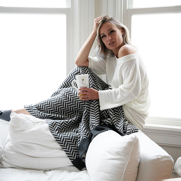 Zima Organic Cotton Throw Blanket