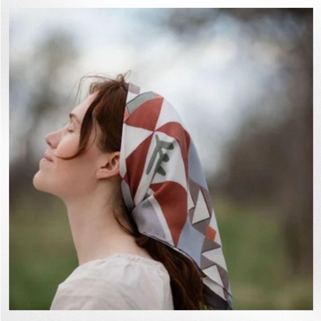 100% Silk Scarf: Heirloom - Folk Quilt Pattern