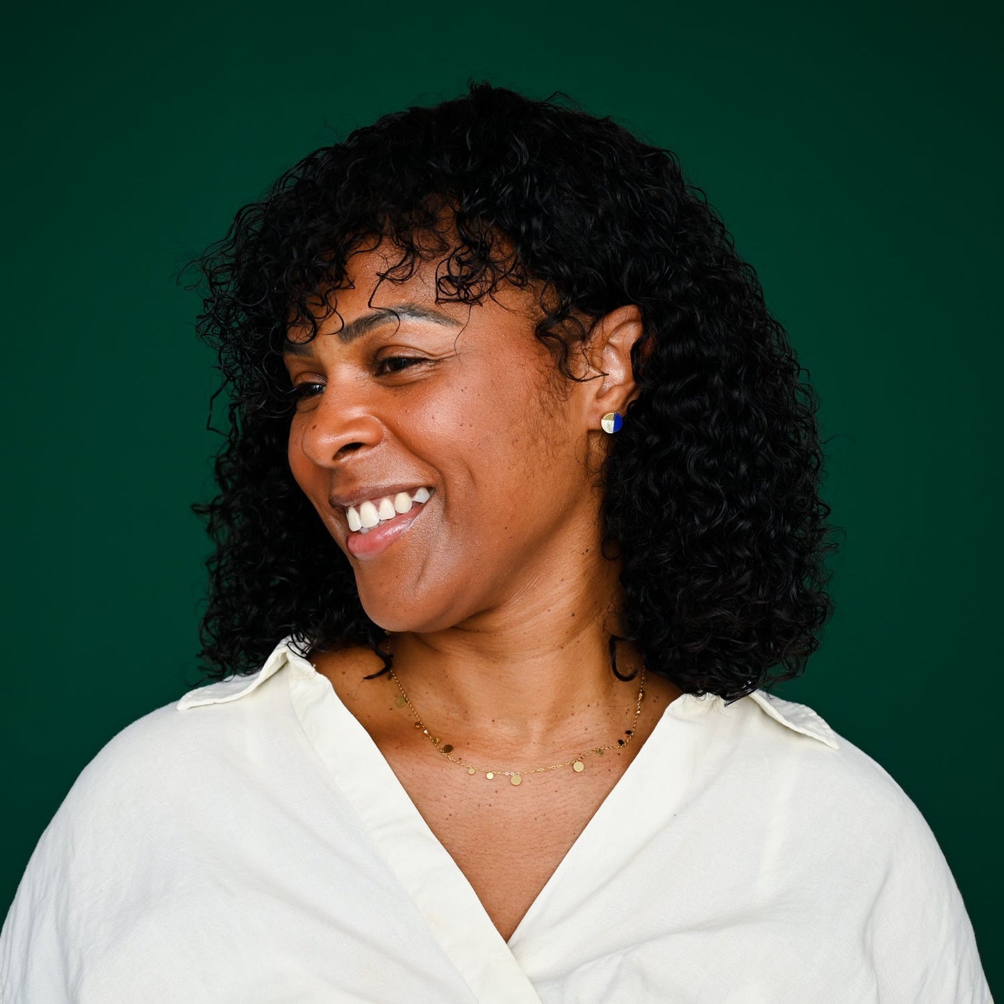 Radiant Horizon Studs