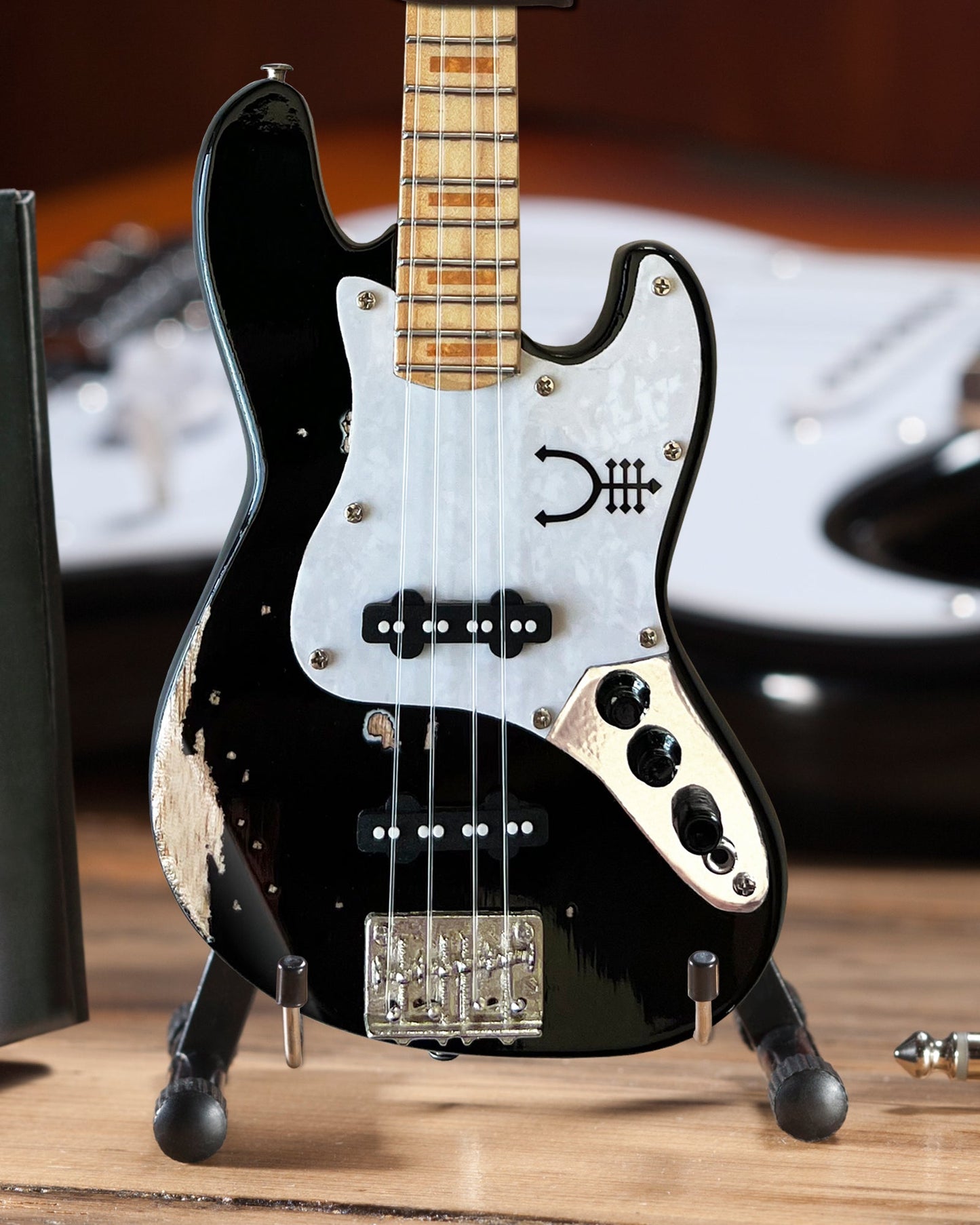 Geddy Lee Vintage Tour Edition Mini Fender™ Jazz™ Bass Model Officially Licensed - Osadia Concept Store
