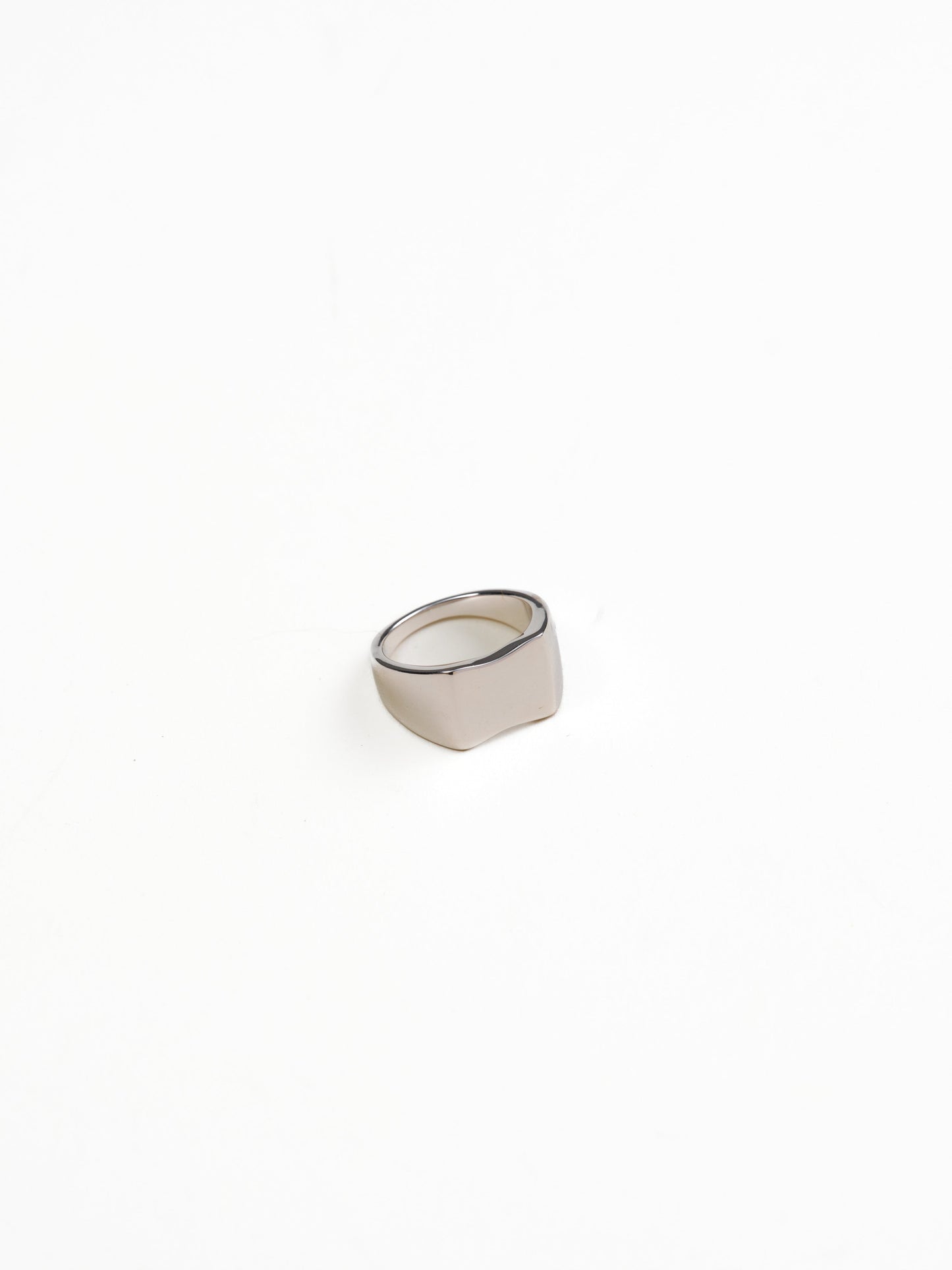 Frankie Signet Ring