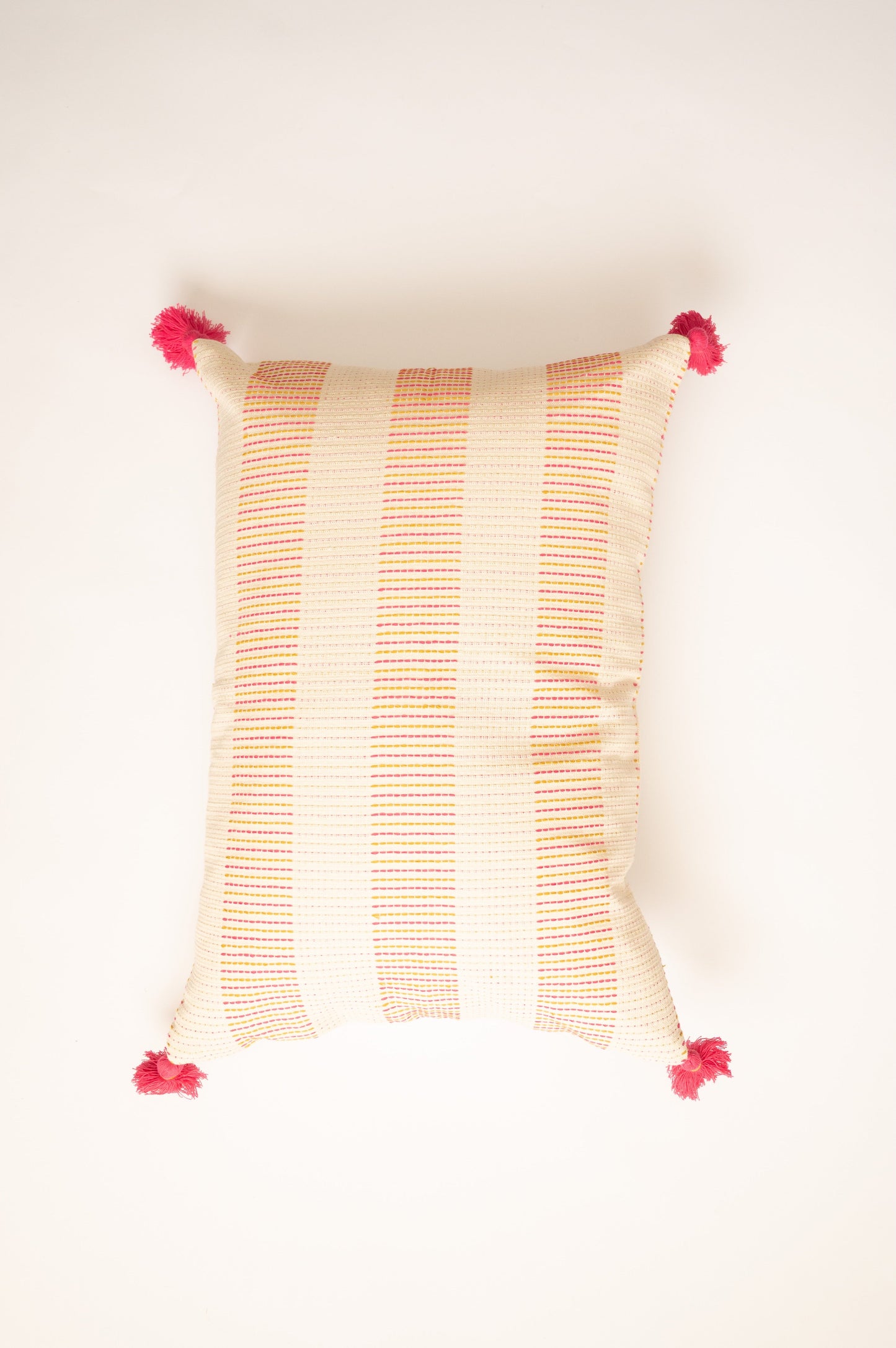 Ranisa Handloom Pillow 14"x20"