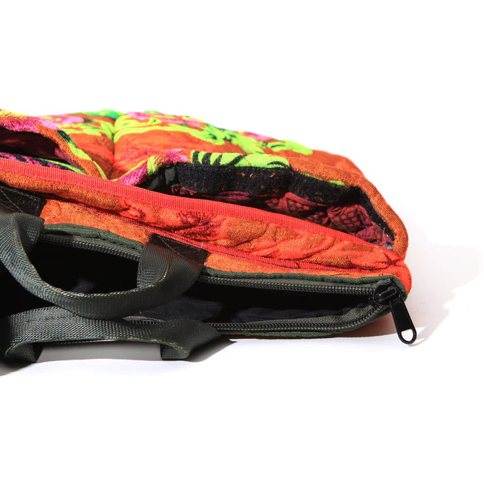 MAO'S HELMET BAG