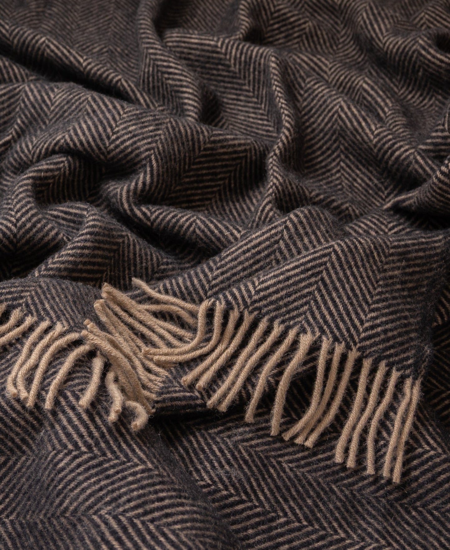 Highland Tweeds Herringbone Pure New Wool Throw ~ Black ~