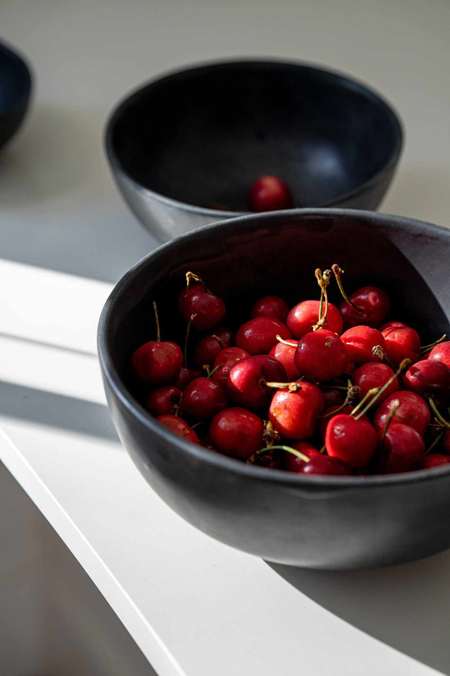 Black Matte Stoneware Salad Serving Bowl